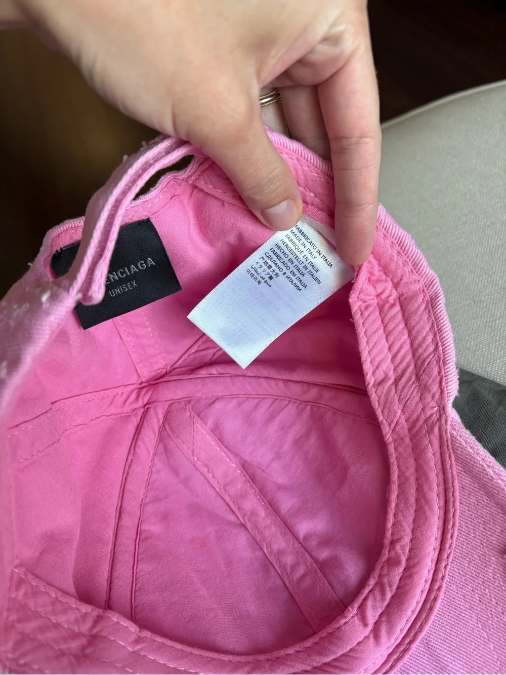 Balenciaga Unisex Laurel Baseball Cap Distressed Baby Pink Logo One Size - Picture 6 of 14